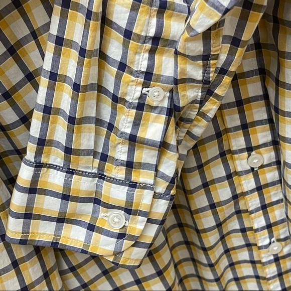 J. Crew‎ Light Weight Button Down Shirt - Picture 4 of 9